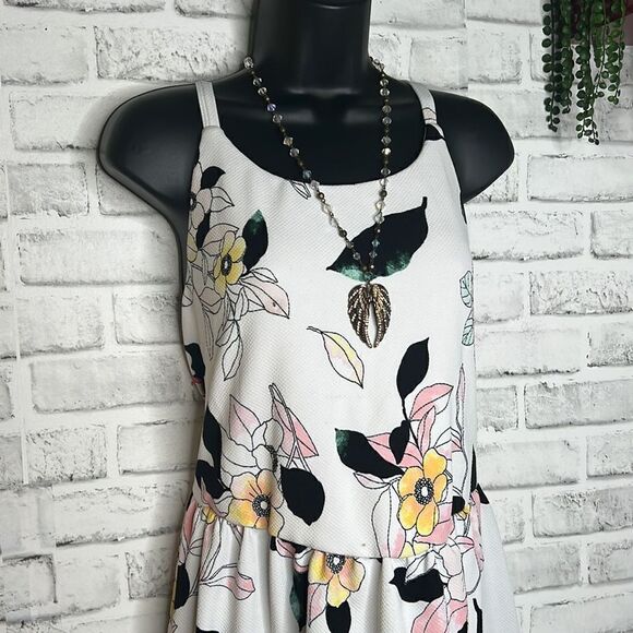 Torrid Mini Textured Knit Floral Skater Dress Size 2 2X - Picture 8 of 10